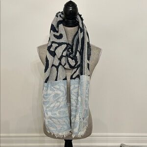 Roots Cream and Blue Textured Blanket Scarf
